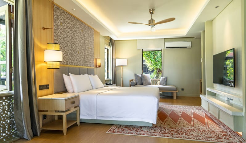 asia-holidays-malaysia-langkawi-pelangi-beach-resort-spa-langkawi-pelangi-junior-suite